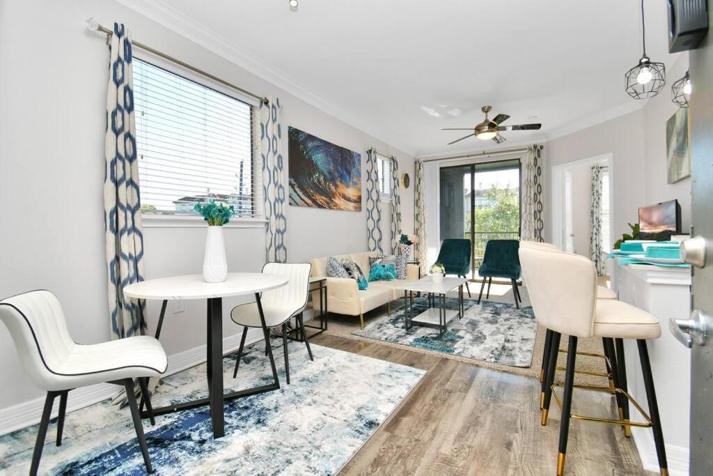 Ferienwohnung Chic Retreat-Walk To Nrg-Pool Houston Exterior foto