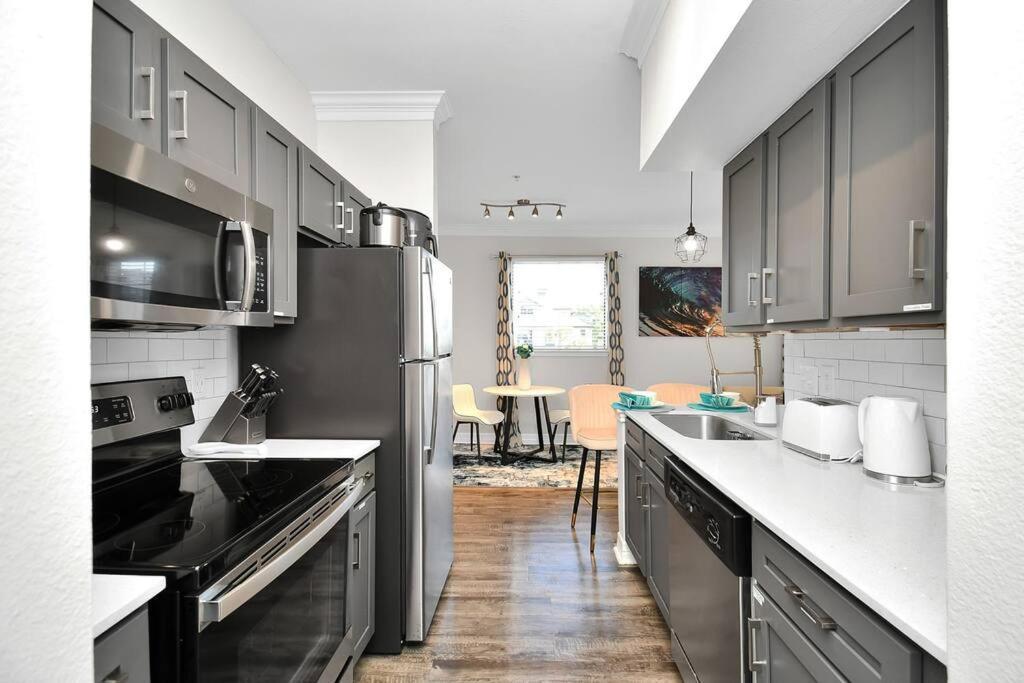 Ferienwohnung Chic Retreat-Walk To Nrg-Pool Houston Exterior foto